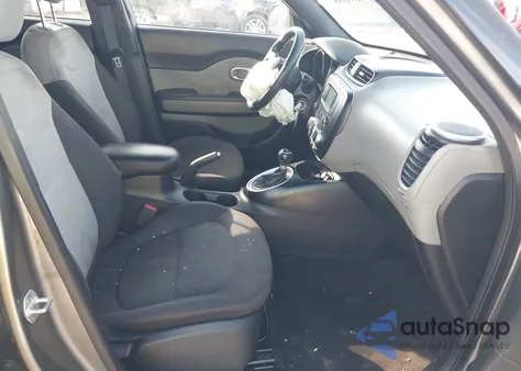 2015 Kia Soul z USA, uszkodzony, nr VIN KNDJN2A26F7201189